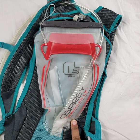 Osprey Kitsuma 1.5 Hydration Pack Turquoise 1.5L 50oz Reservoir Hiking Camping - Picture 6 of 9